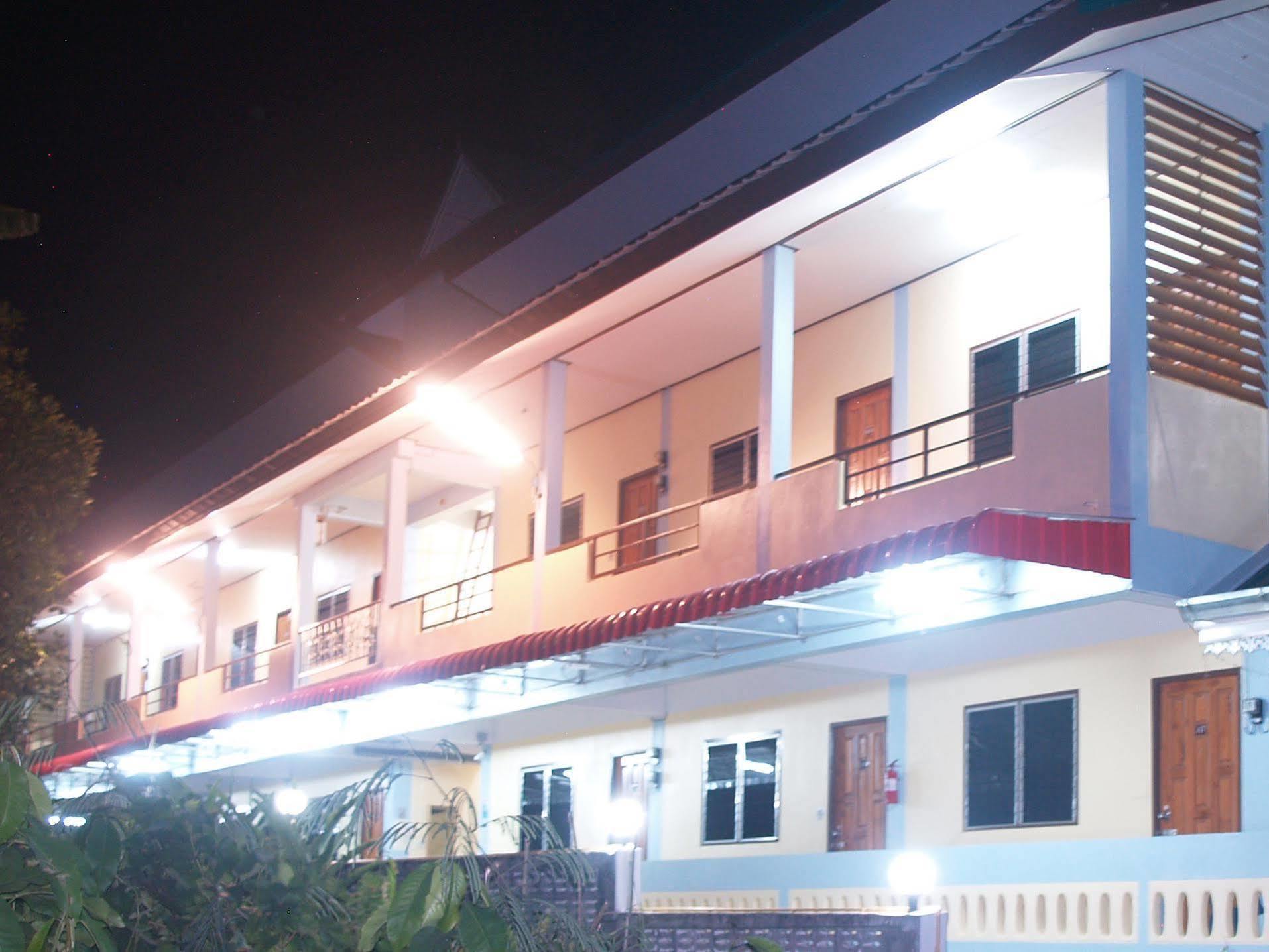 Sangaroon Hotel Pua Esterno foto